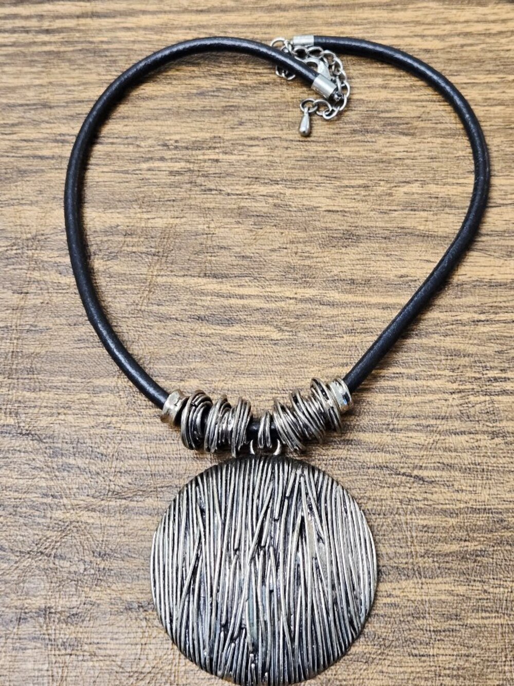 Women's Black Leather Necklace with Round Ribbed Pendant/Rings - Large